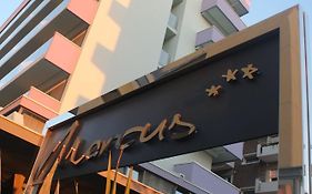 Hotel Marcus